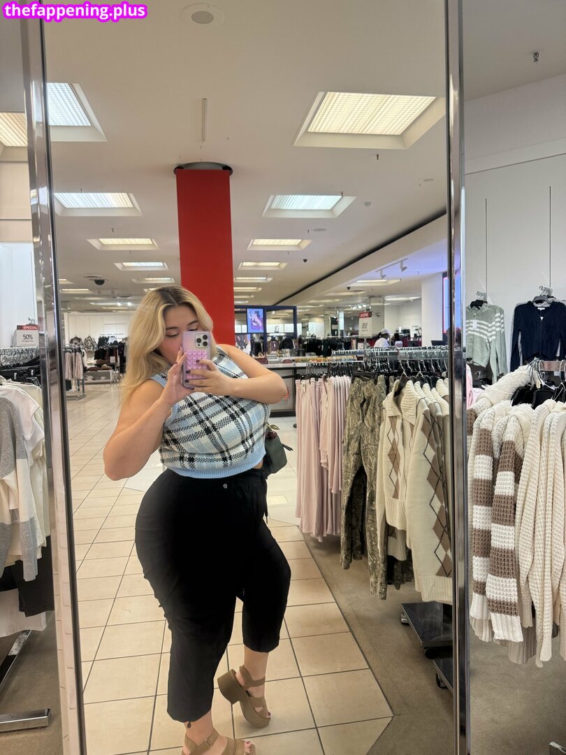 11espi / luvespi Photo OnlyFans Nu #32