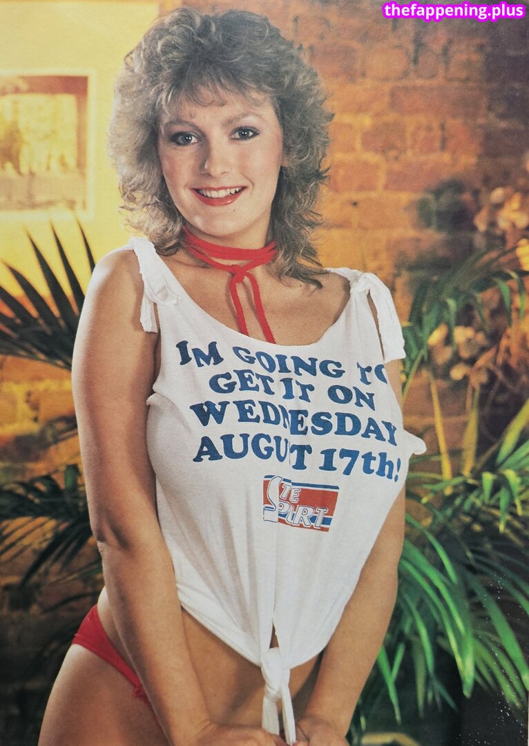 1980'S & Early 90'S Page 3 Girls / GlamourTeaJames / https: / mariawhittaker Naken OnlyFans Foto #137