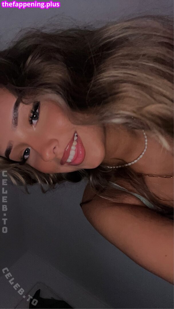 19j0yc3 Foto OnlyFans Desnuda #6