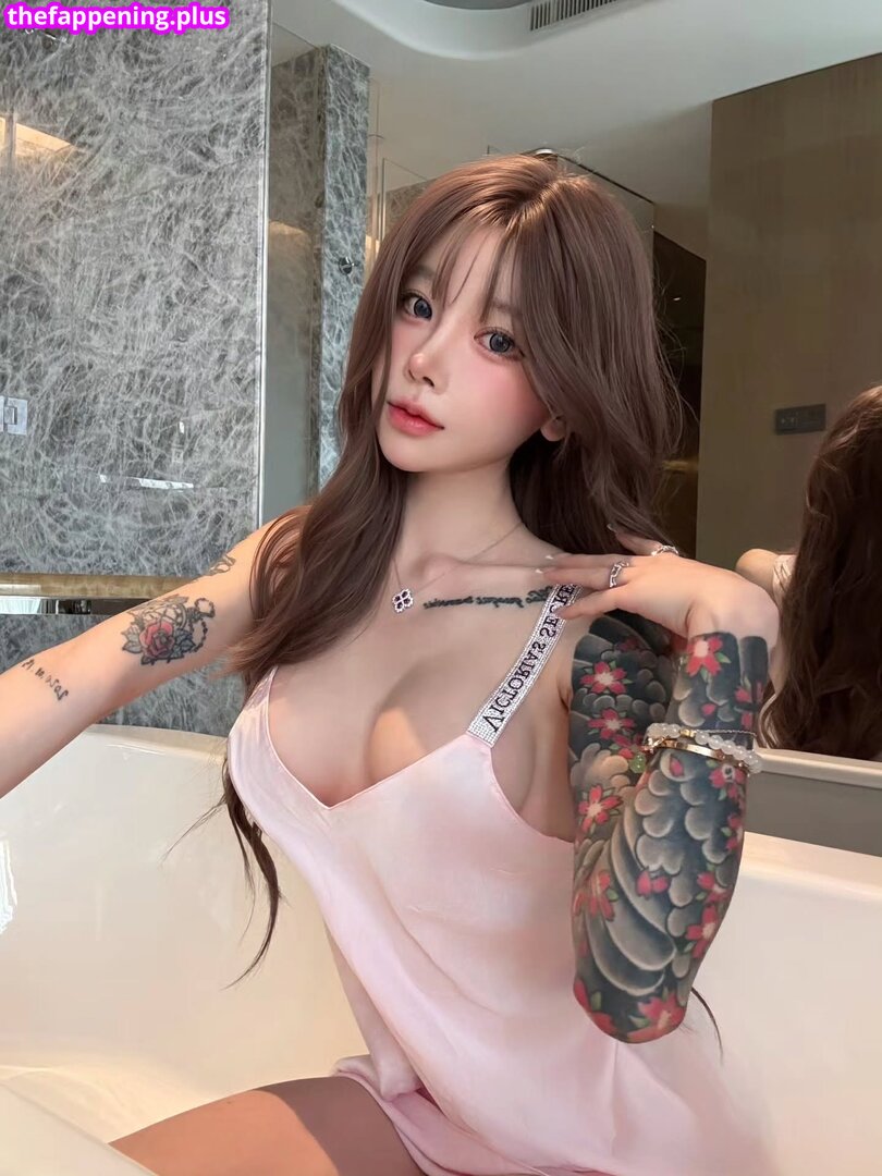 2.h.e.1.1 / 하은하 2.h.e.1 Naakte OnlyFans Foto #19