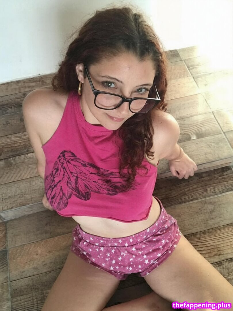 2007emily / 7emily07 누드 OnlyFans 사진 #2