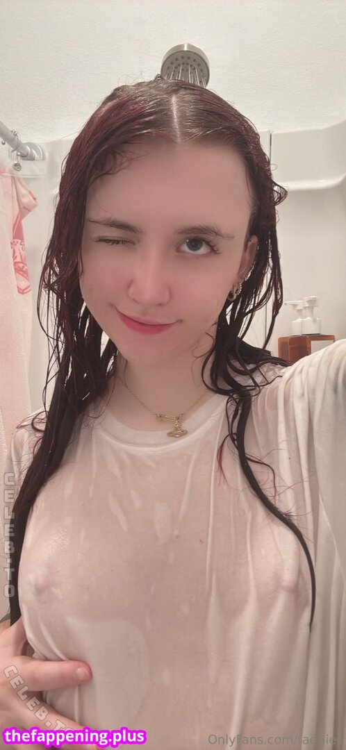 222GenTle / faeriies / https: Foto OnlyFans Desnuda #4