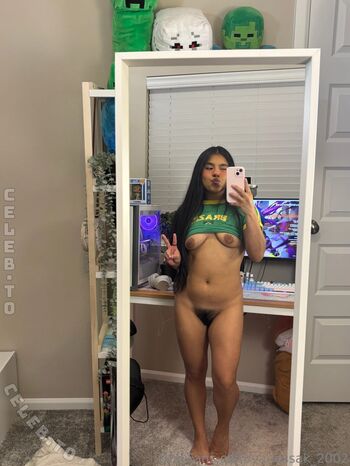 444vanessa image