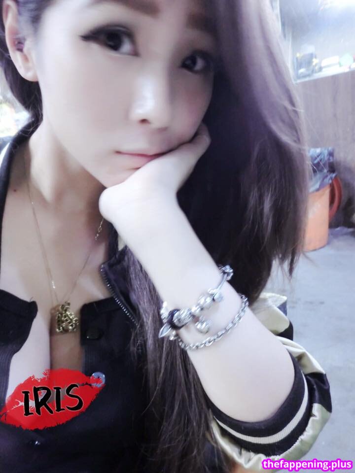 94iris329 Фото обнажённых OnlyFans #11