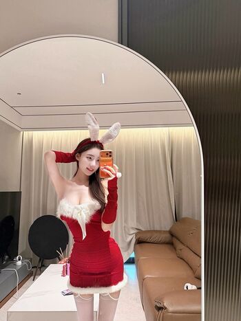 1Arissa_ Larissa