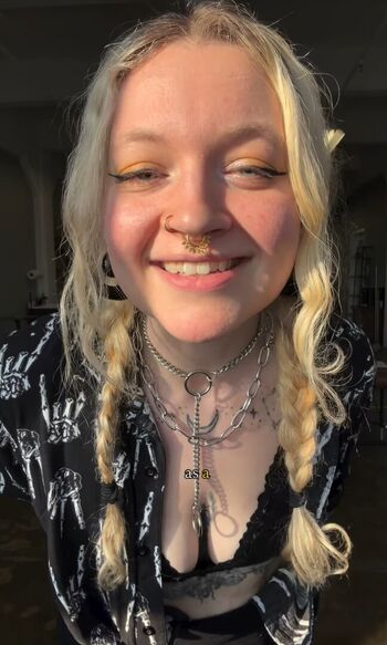 3eggsinatrenchcoat image