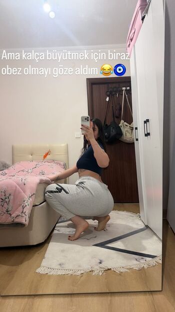 1itsmenazli page 2 image