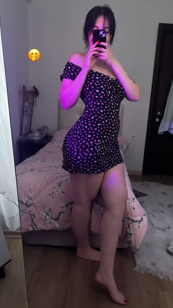 1itsmenazli page 2 image