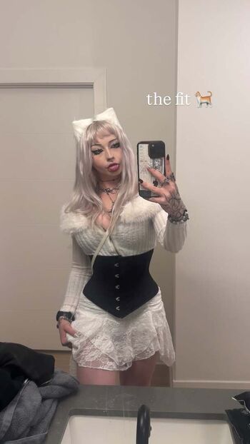 6nattynat9 page 3 image