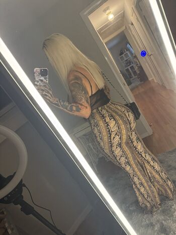 Aaliyahmaserati image