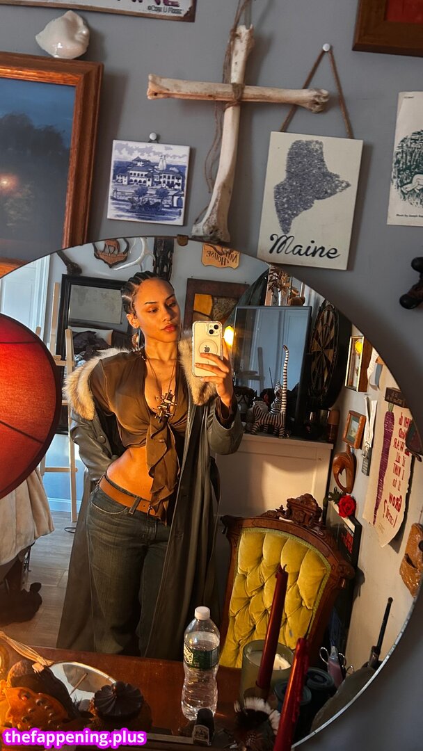 Aaliyeezy / theallierae Fotografie OnlyFans Dezbrăcată #368