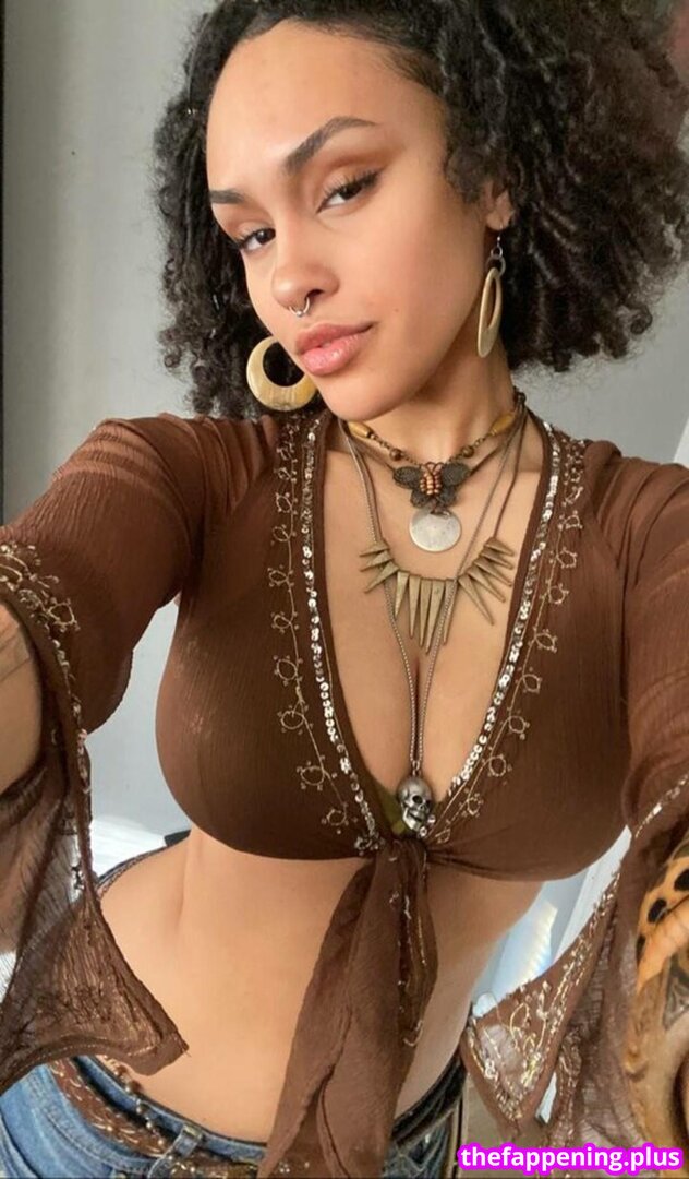 Aaliyeezy / theallierae 누드 OnlyFans 사진 #381