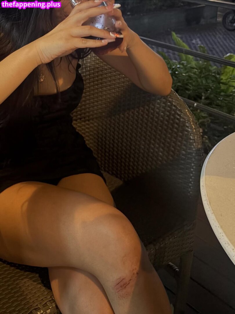 Saipetch B. / aaomhelloo Fotografie OnlyFans Dezbrăcată #177