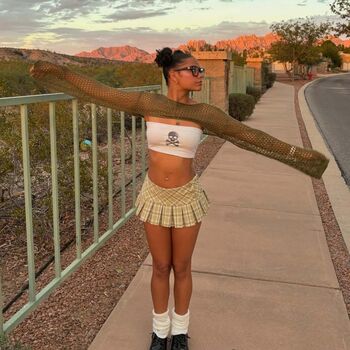 Abbey road page 2 image