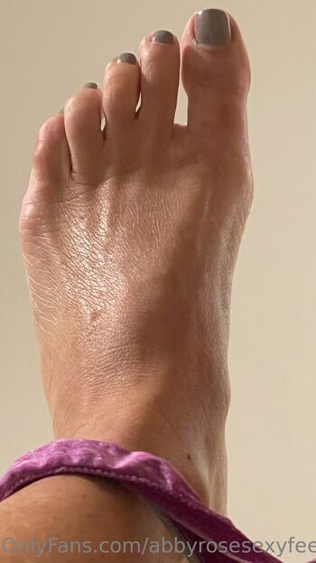 abbyrosesexyfeet