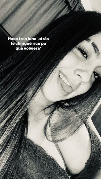 Abril arg image