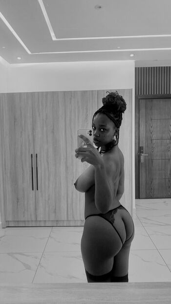 Adeline thompson image