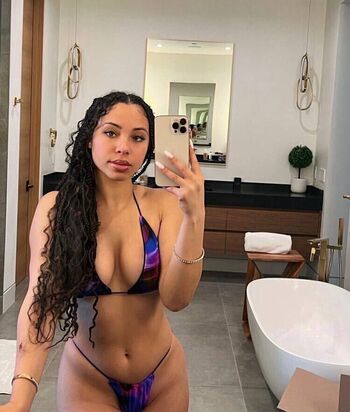 Adri nicolee image