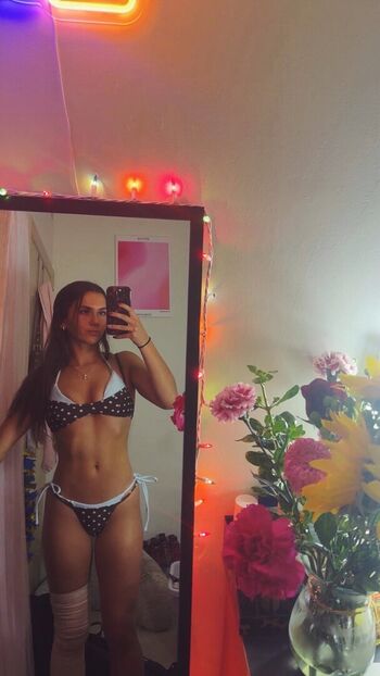 Adria kitzinger image