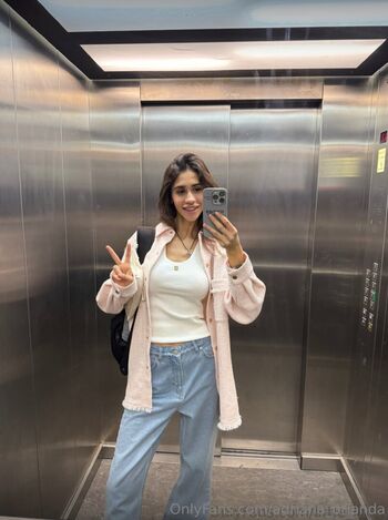 Adriana orlanda image