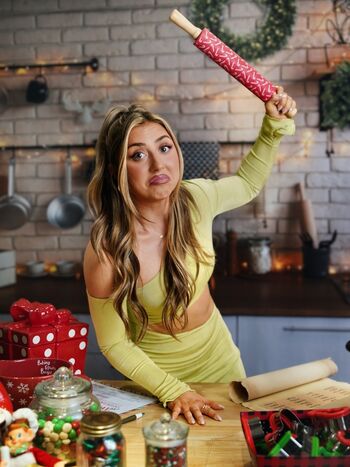 Adriana rizzo page 2 image