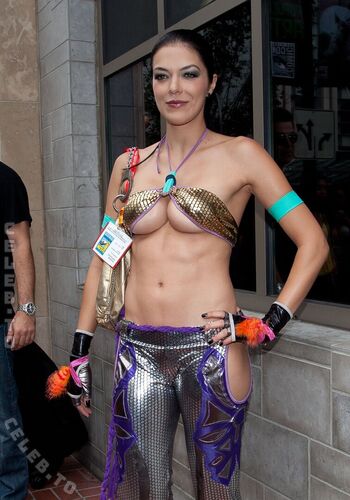 Adrianne Curry