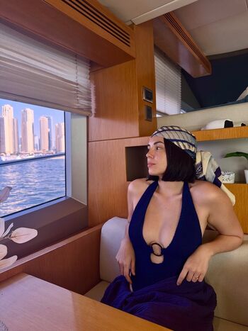 Agathe auproux 1 image