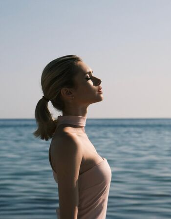 Agathe levi image