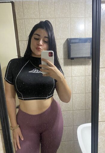Agustina fidotto image