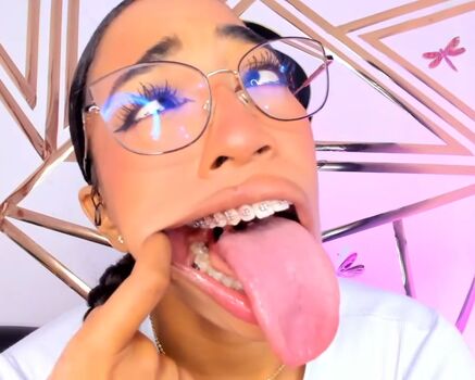 Ahegao 1 image