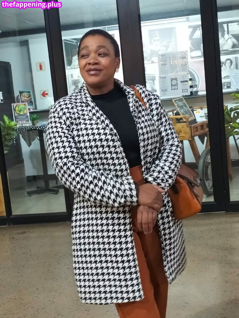 AI Generated Celebrity Nudes