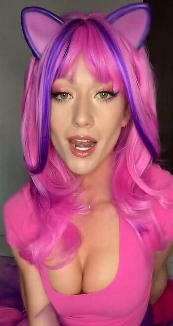 AI Generated Celebrity Nudes