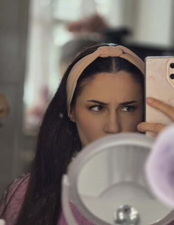 Ailaughatmyownjokes image