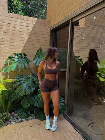 Aimee rose 1 page 2 image