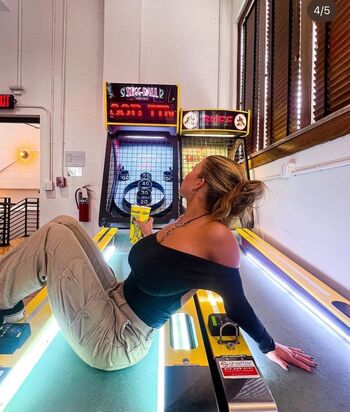 Ainsley nutter image