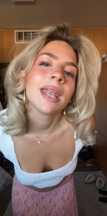 Ainsley rolstad page 2 image