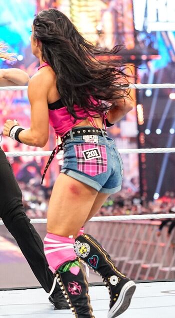 Aj lee image