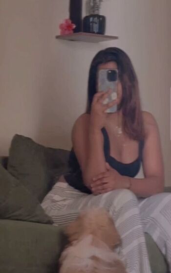 Akshara k renjan image