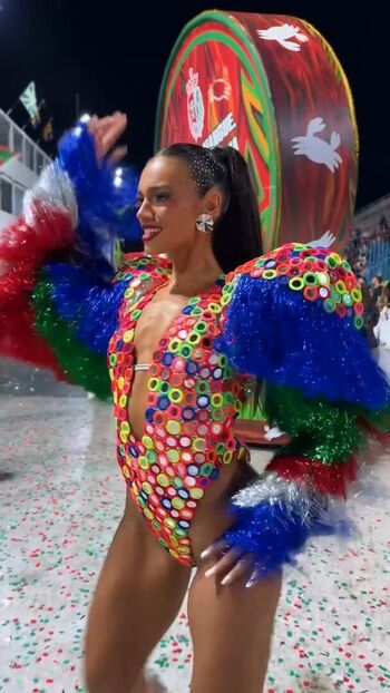 Alane dias page 4 image