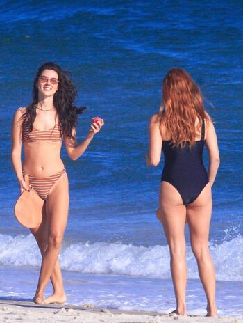 Alanis guillen image