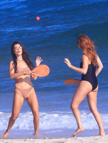 Alanis guillen image