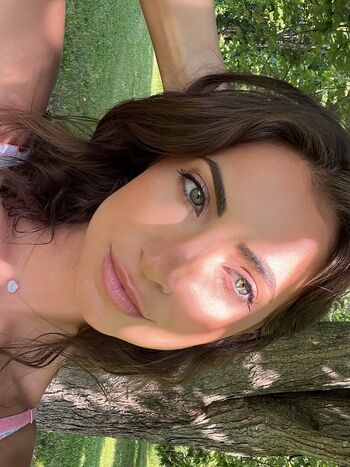 Alannalouise 1 image