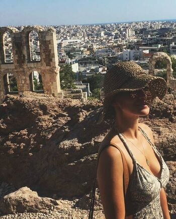 Alba Baptista