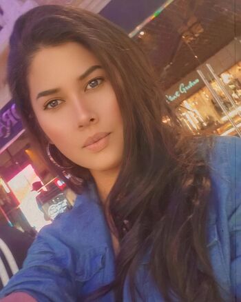 Alejandra gomez image