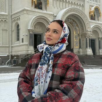 Alena chaikina image