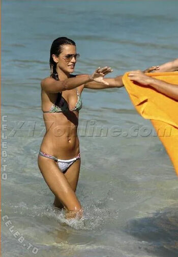 Alessandra ambrosio 1 image