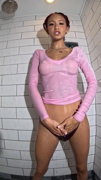 Alessandra liu 1 page 11 image