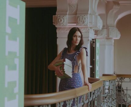 Alexa chung page 4 image