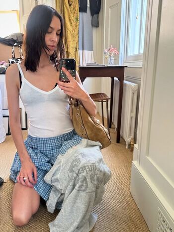 Alexa chung page 3 image