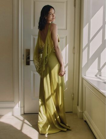 Alexa chung page 2 image